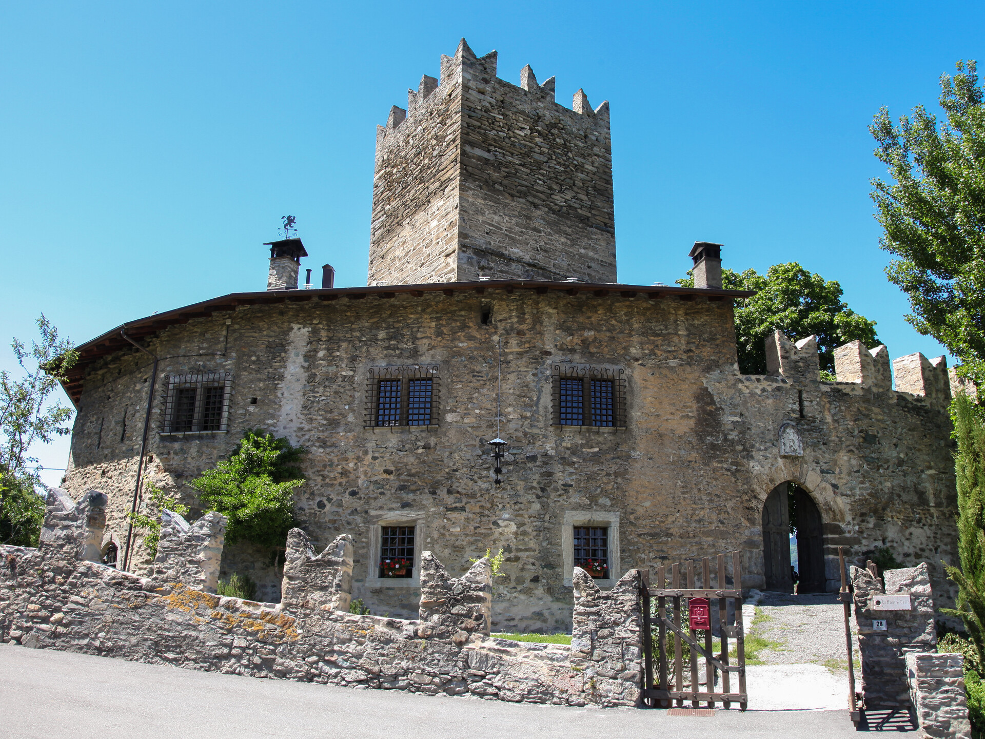 Tour de Villa
