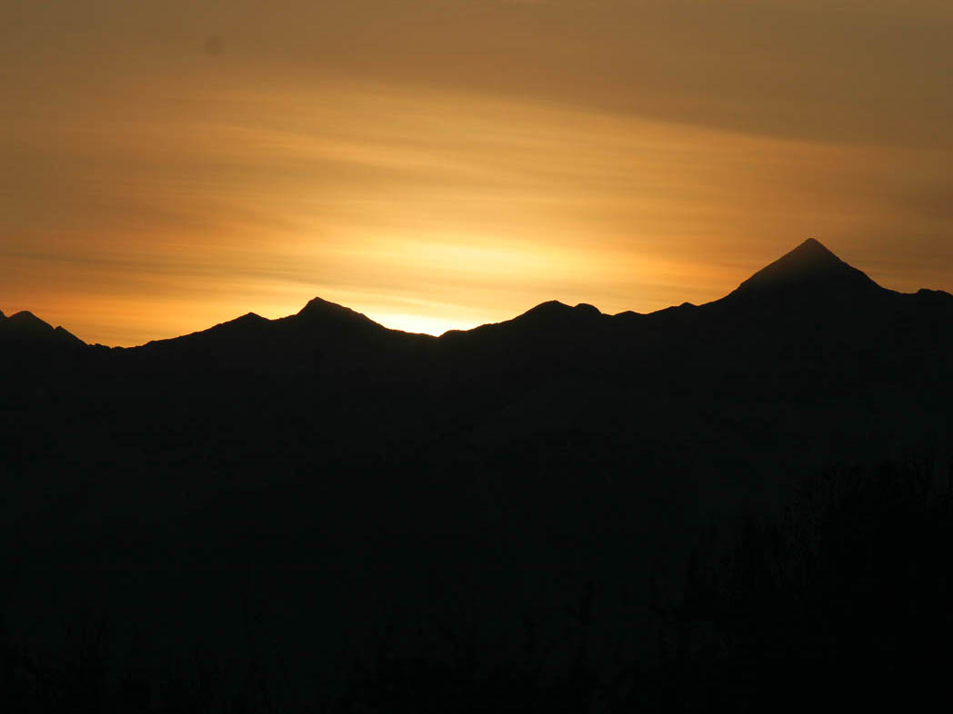 Saluto al sole con Guide Trek Alps