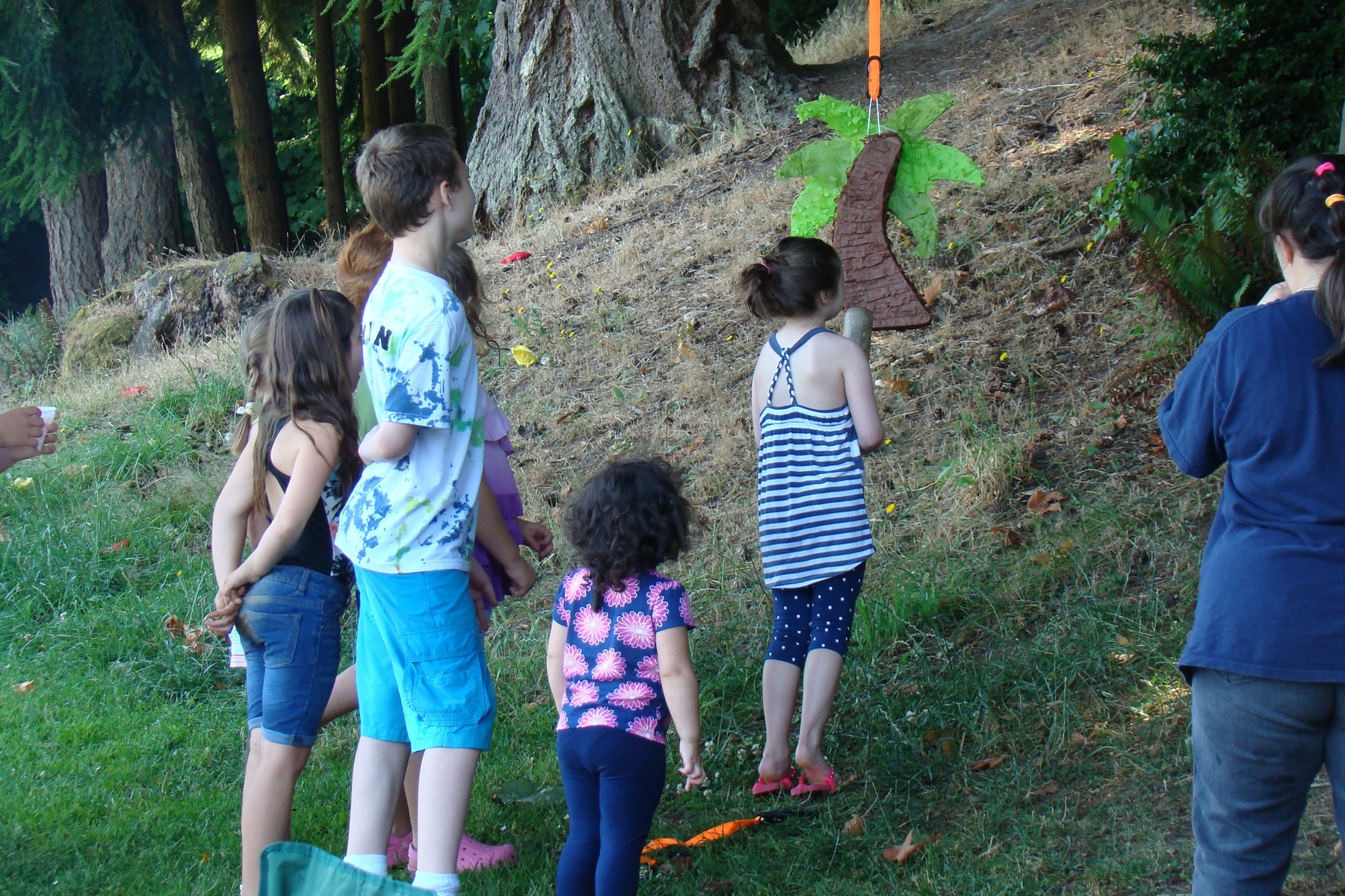 Gruppo di bambini che giocano