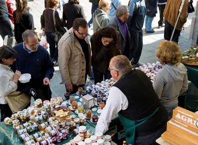Marché au Fort