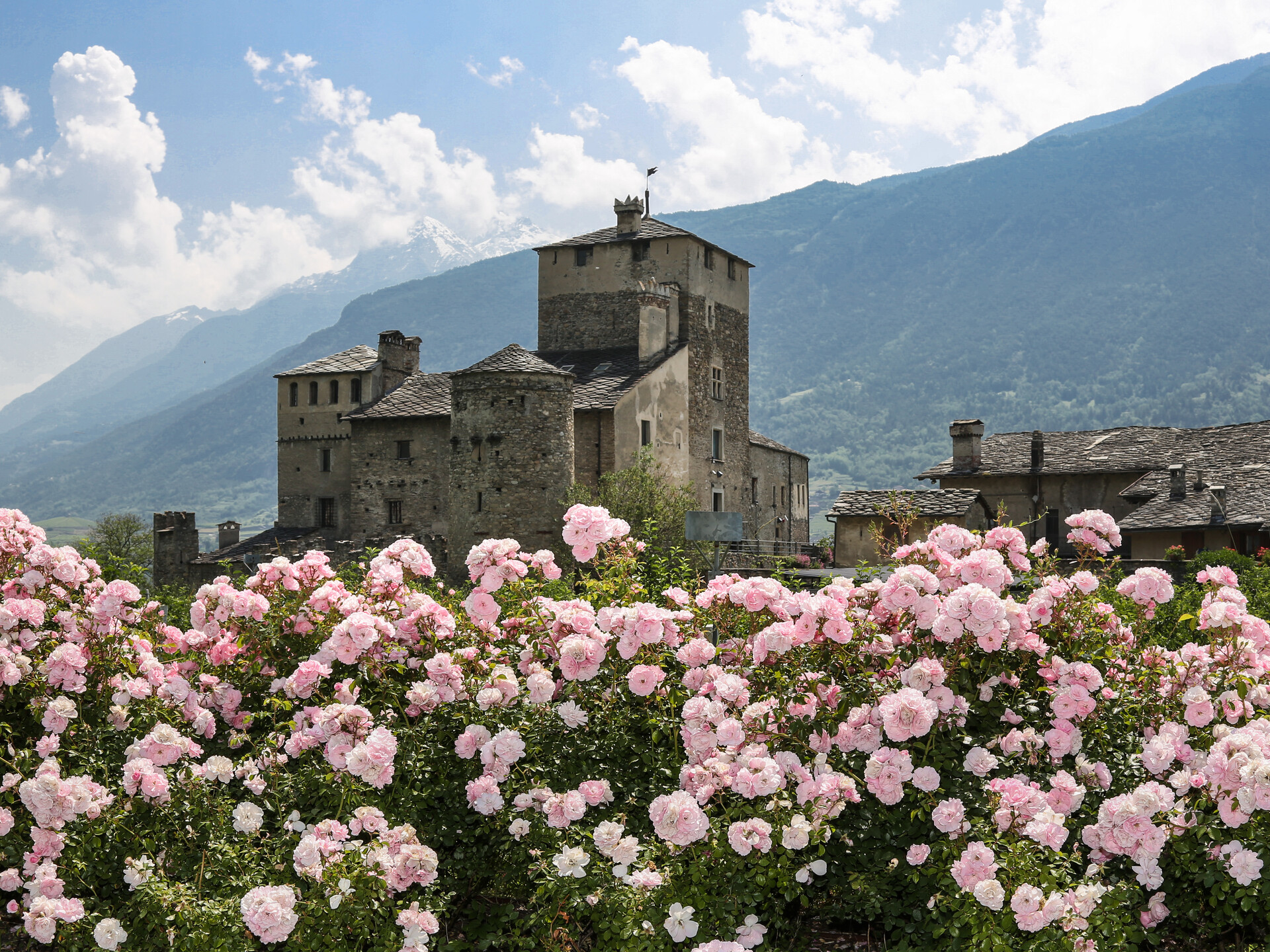 Castello Sarriod de La Tour