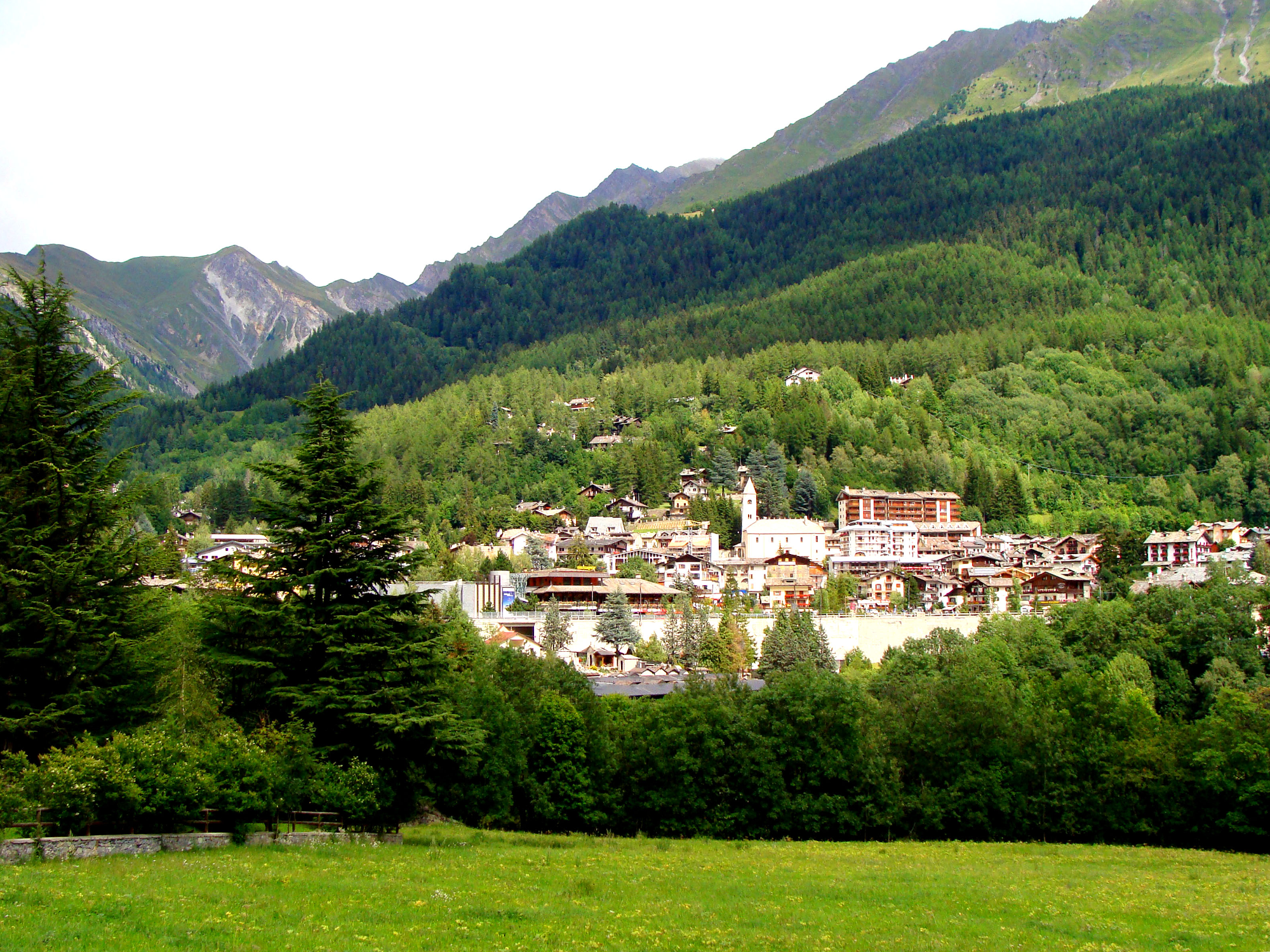 Courmayeur vista da Dolonne