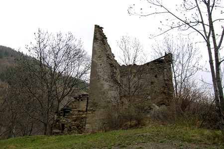 Ruderi della casaforte Cré - Avise