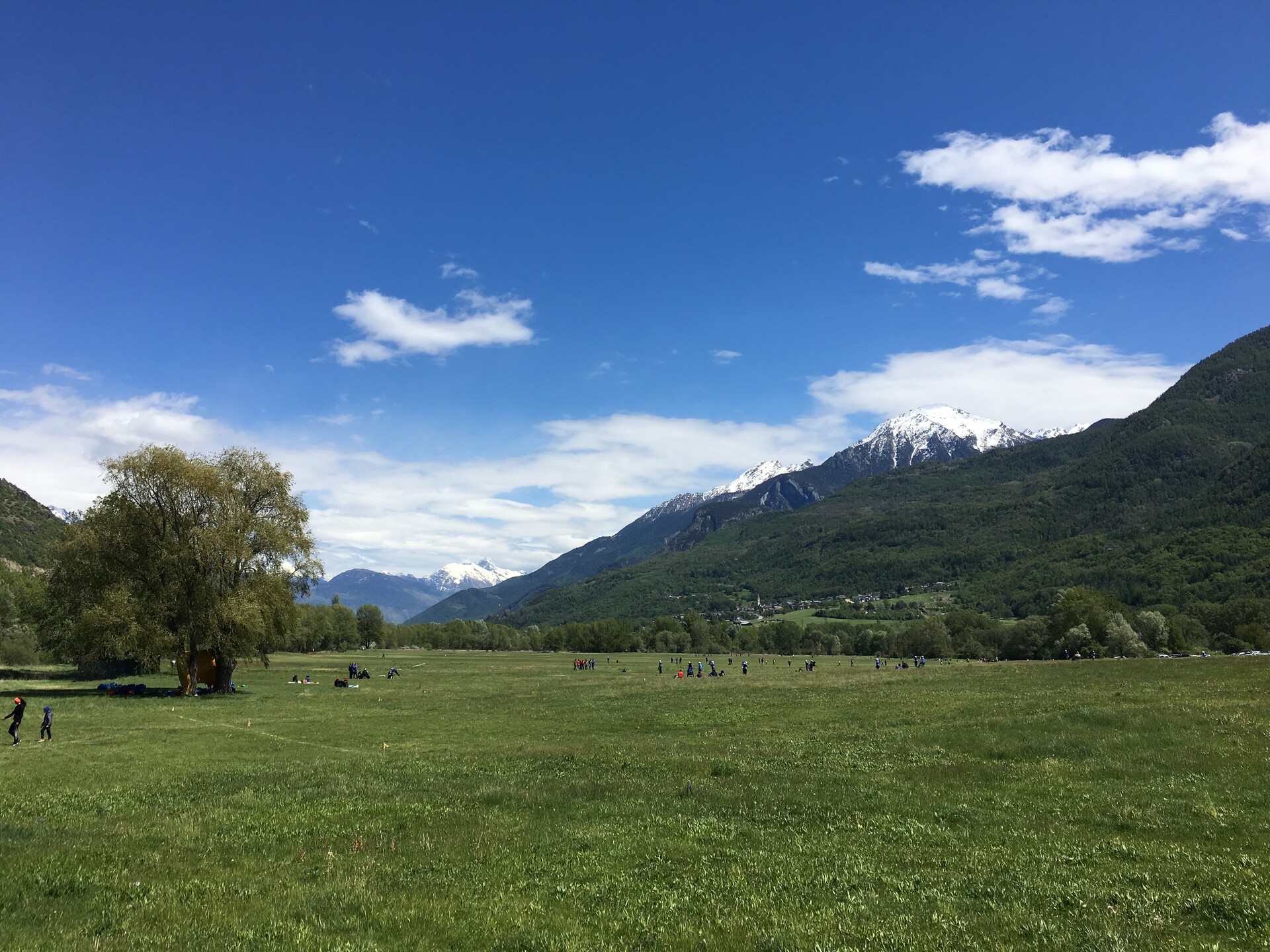 Terrain de jeu pour les sports traditionnels