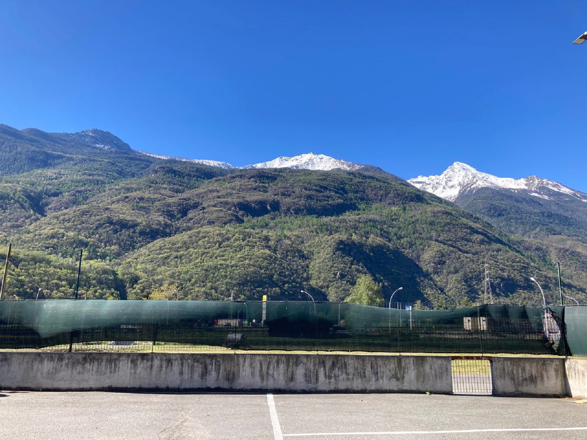 Wohnmobilstellplatz Perolles - Châtillon