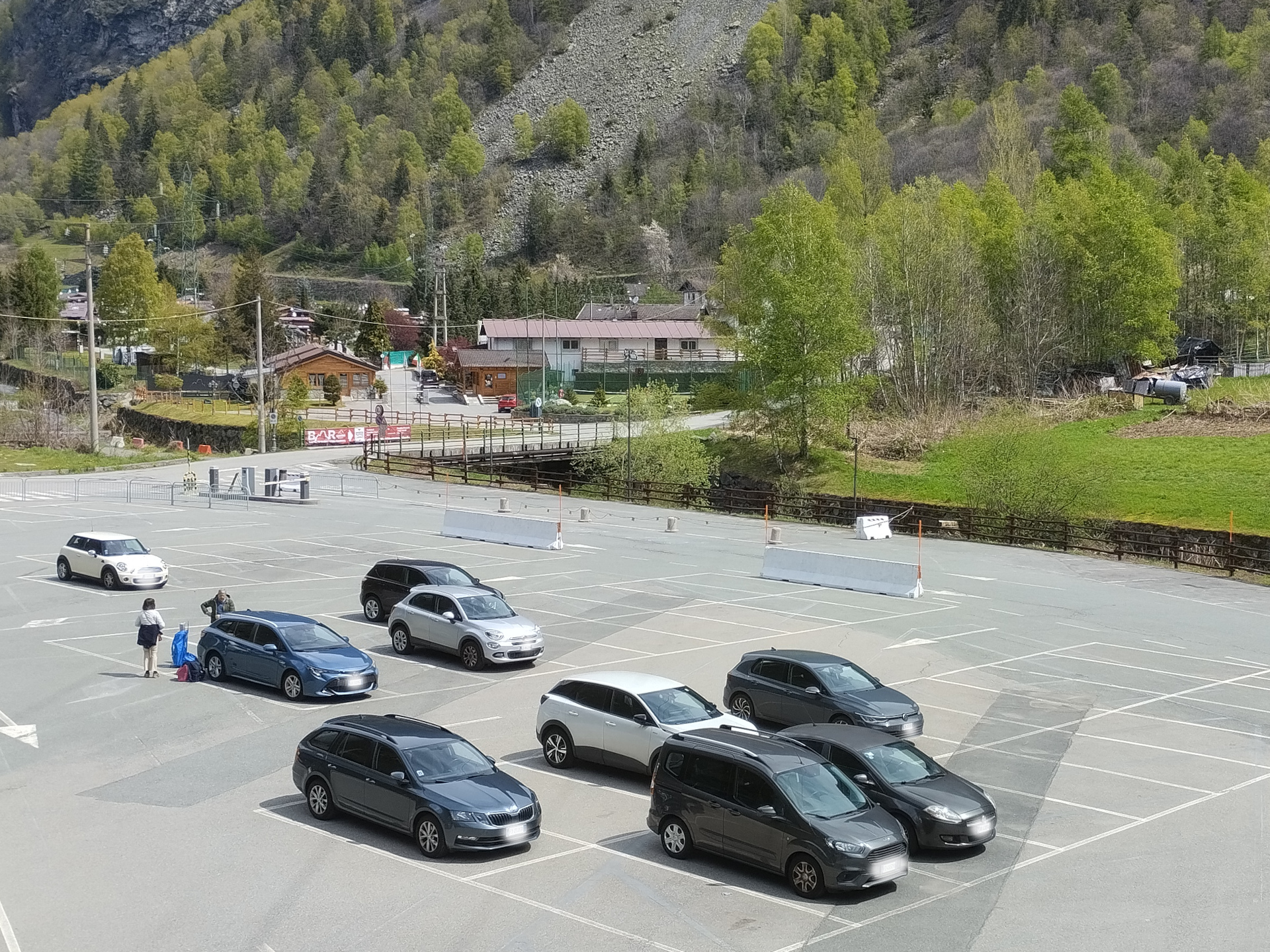 Chamois Cable Car Departure Parking
