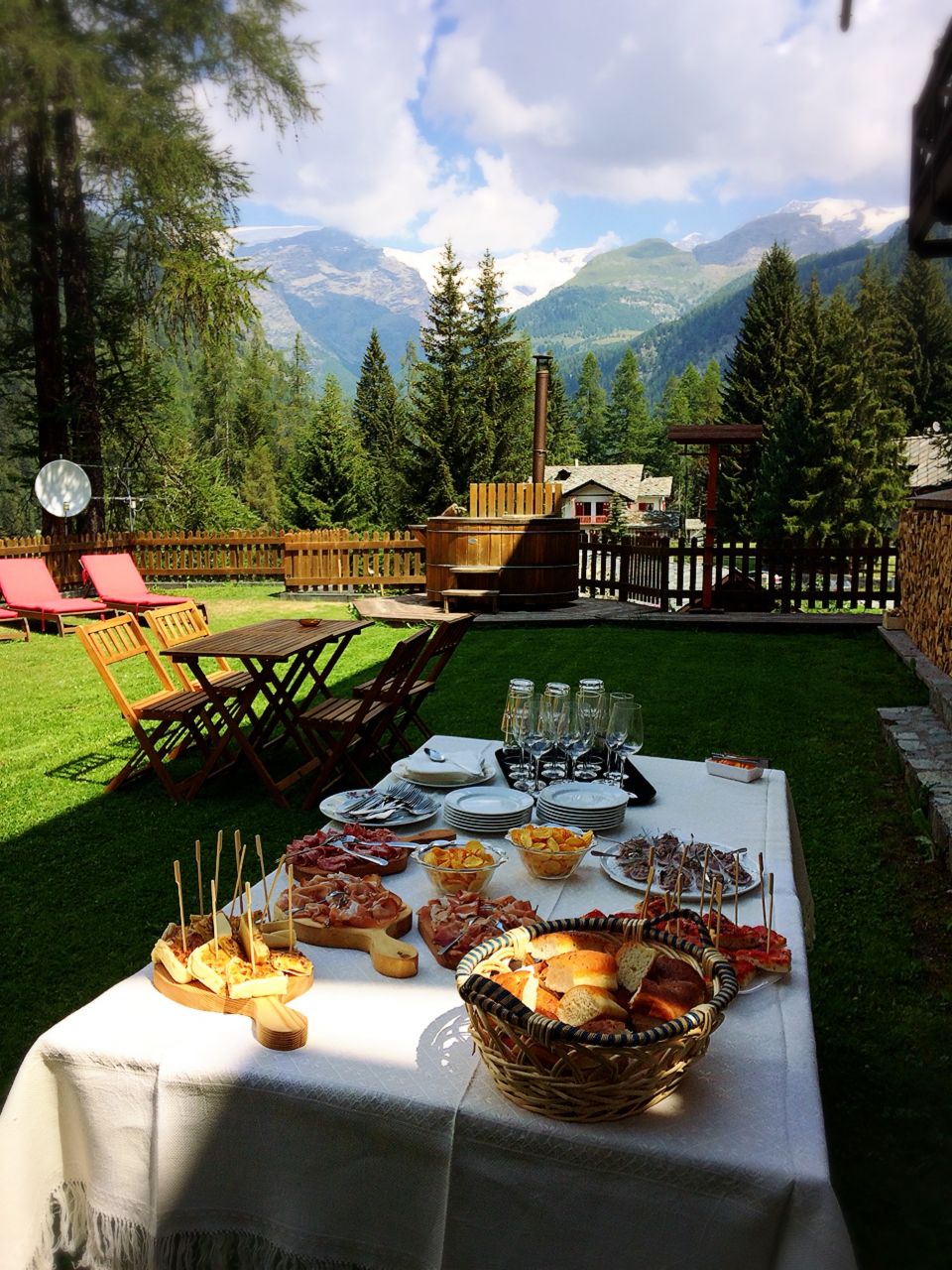 Aperitivo in giardino
