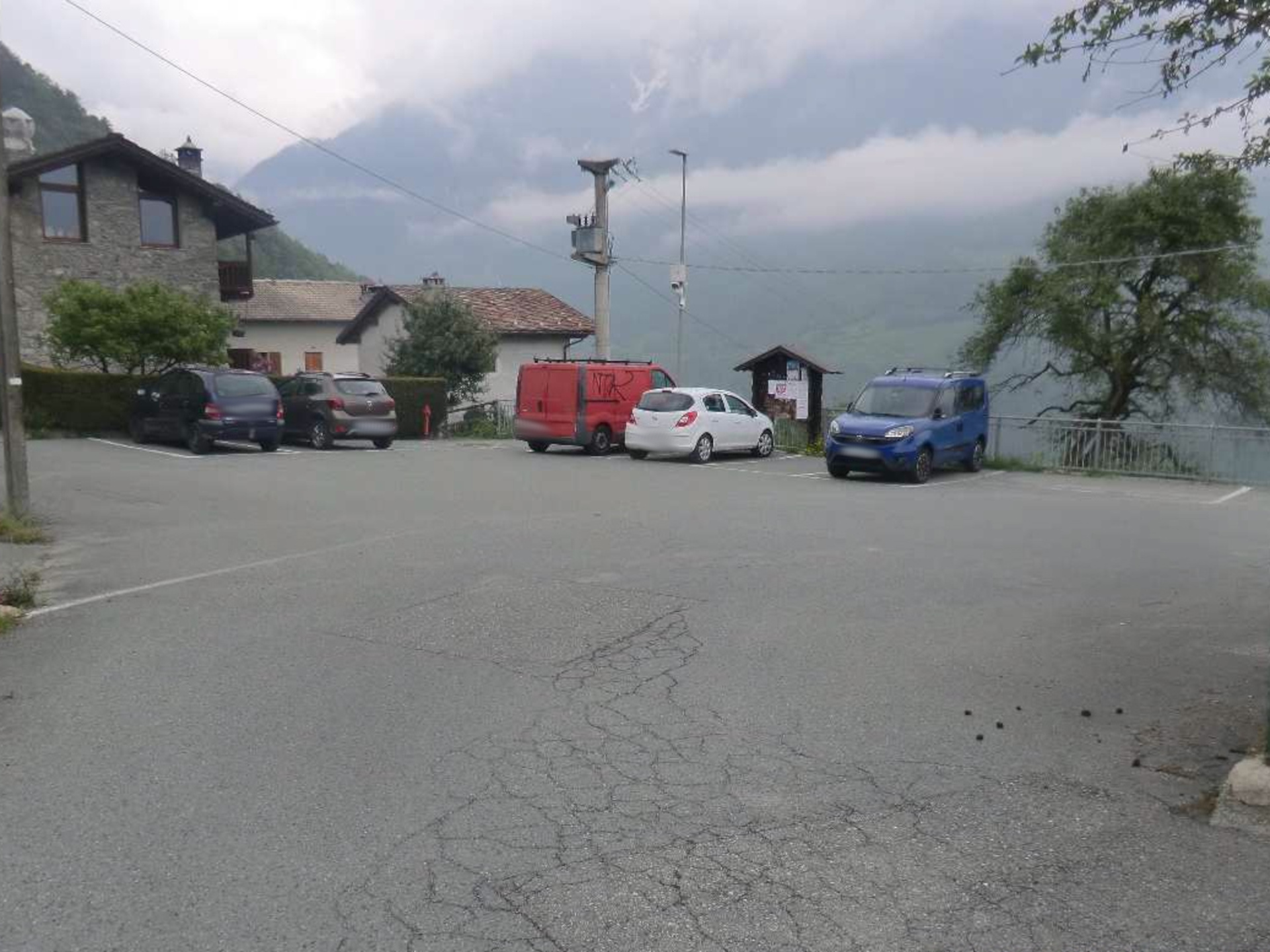 foto parcheggio