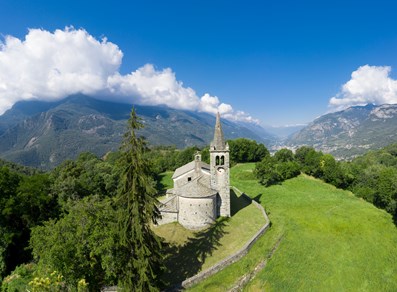 Saint-Vincent dal Castello di Ussel