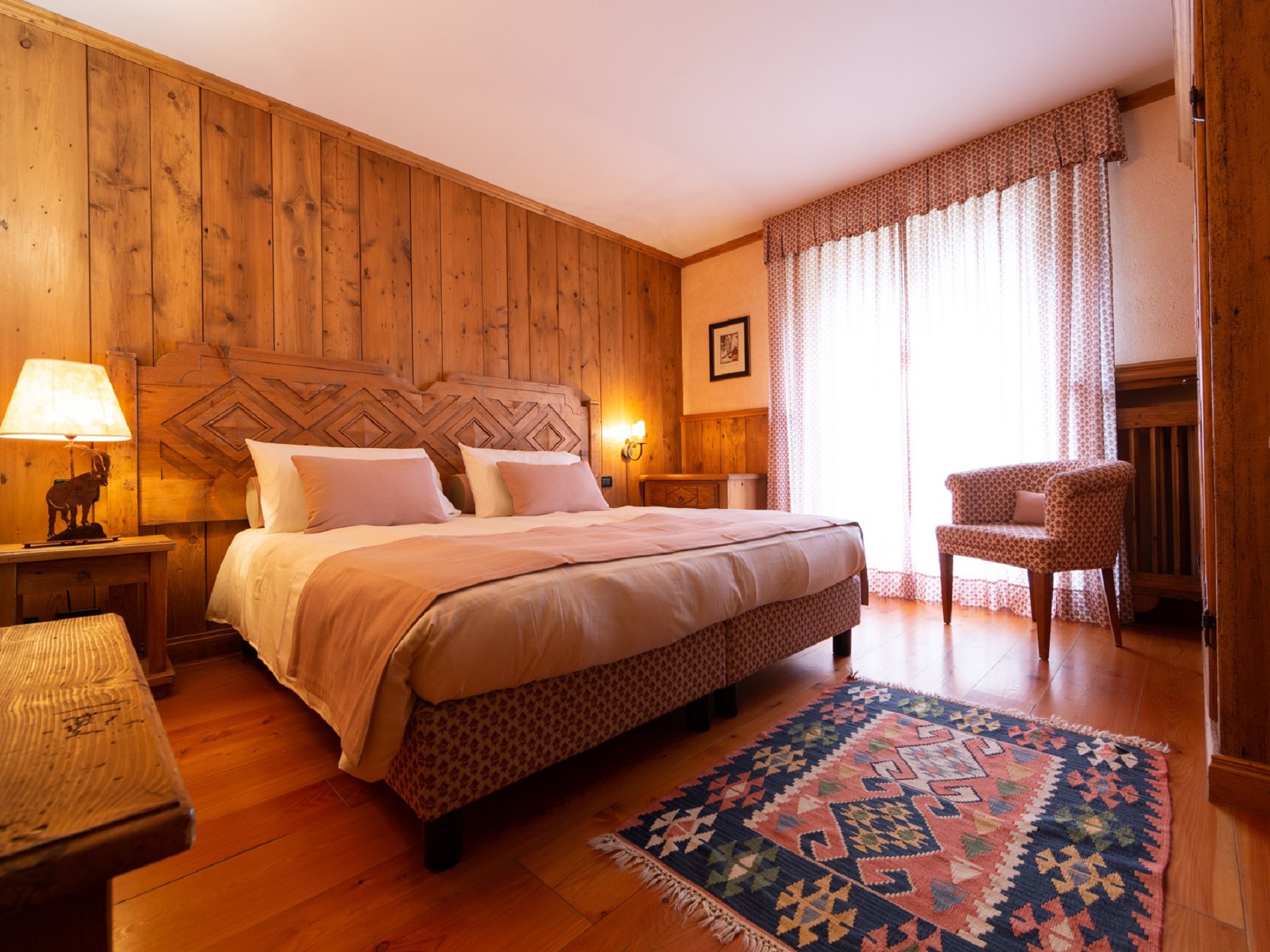 Hotel Bouton d'Or - bed room