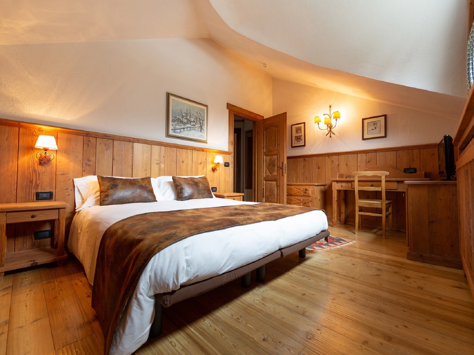 Hotel Bouton d'Or - bed room