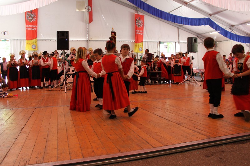 Bambini con il costume tradizionale di Gressoney