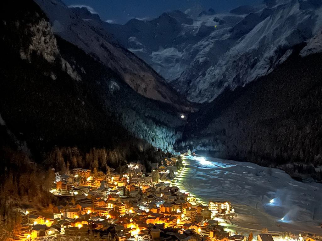 Cogne al tramonto