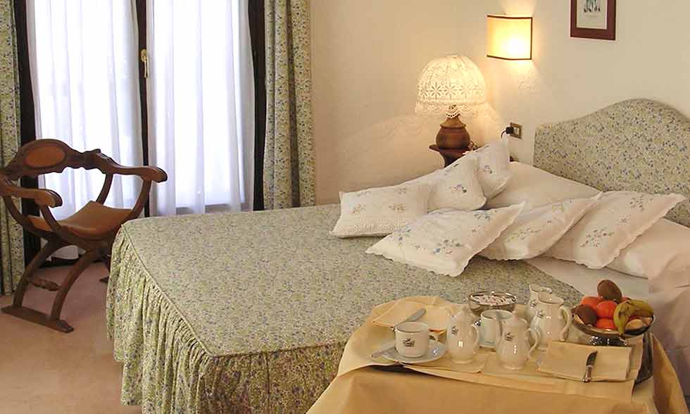 Hôtel Triolet - Chambre