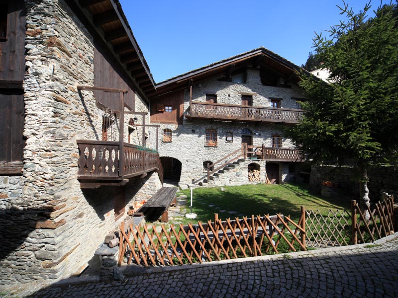 Bourg de Saint-Rhémy