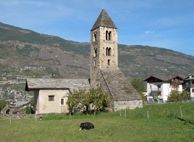The façade