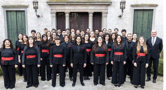 Coro giovanile italiano 