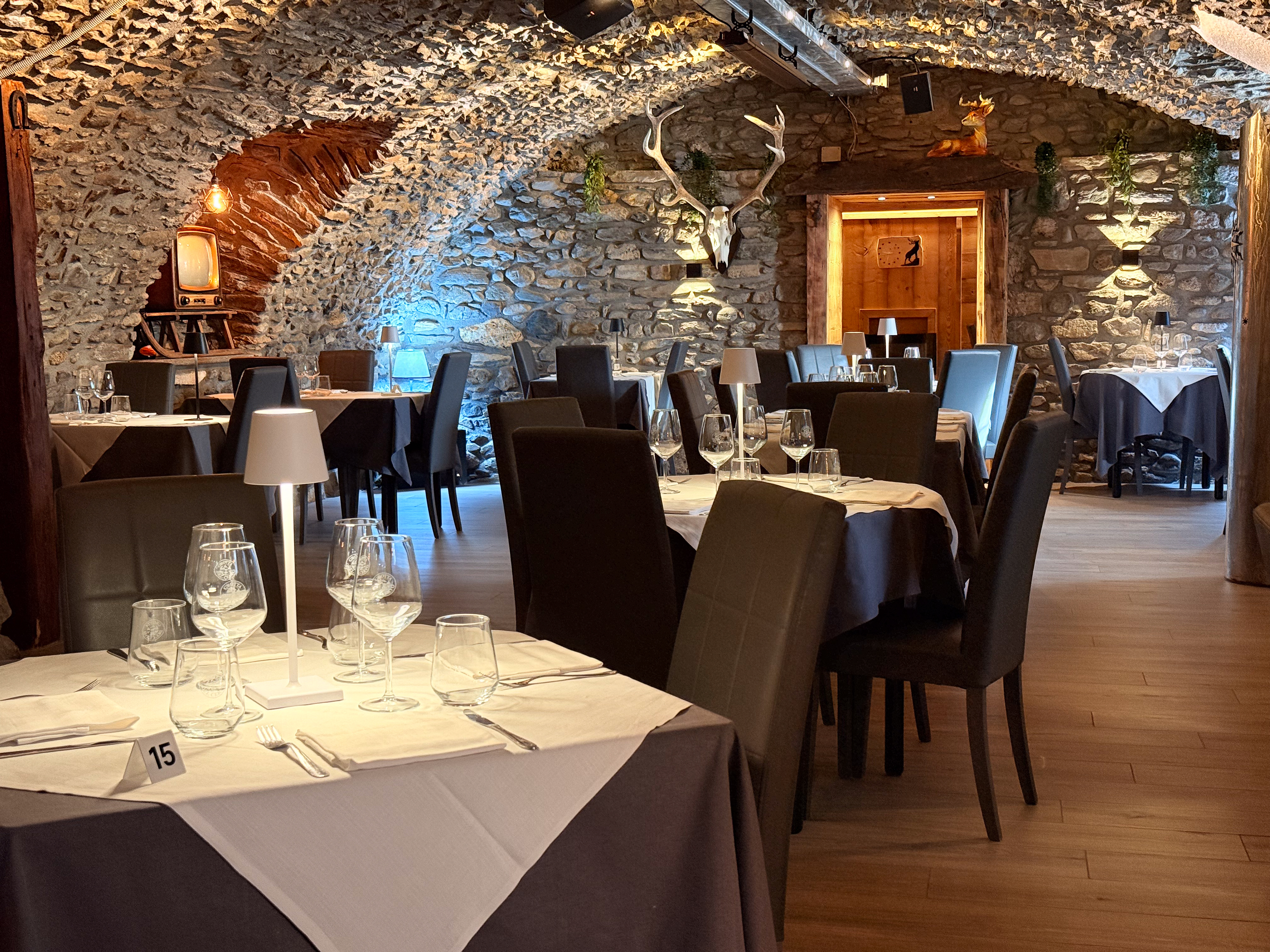 Grotta del Cervo