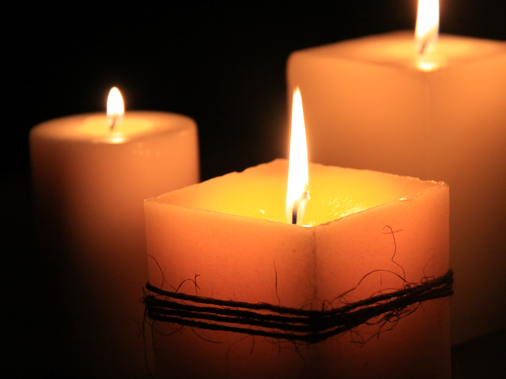 Candele