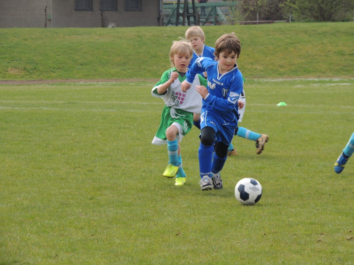 Laboratorio di calcio per bambini