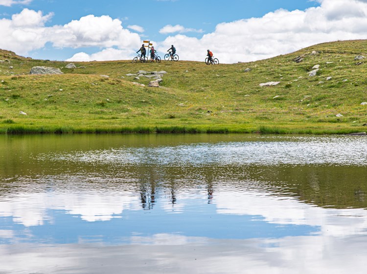 Randonnée en VTT jusqu'au « Lac aux Grenouilles »