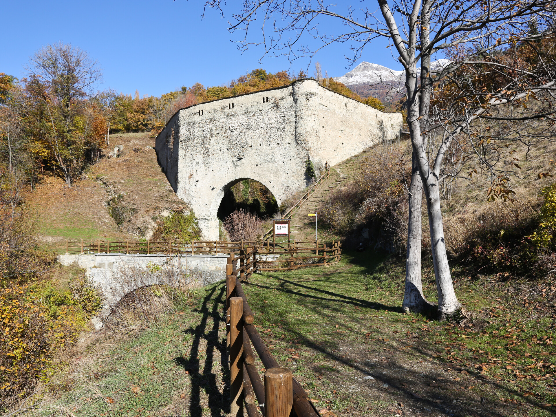 Acquedotto Grand Arvou