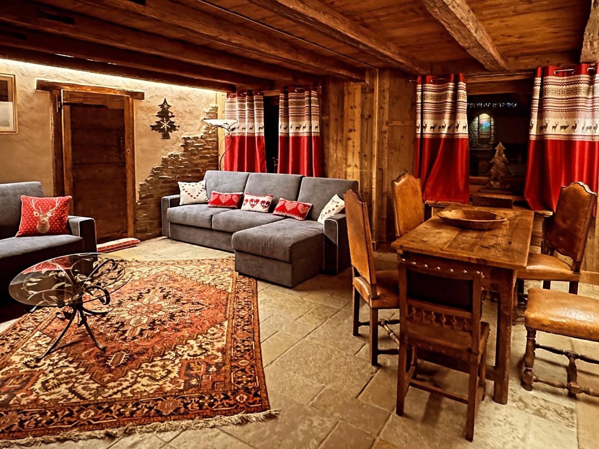 Martinet Apartments - Wohnzimmer