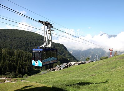 La funivia Buisson-Chamois