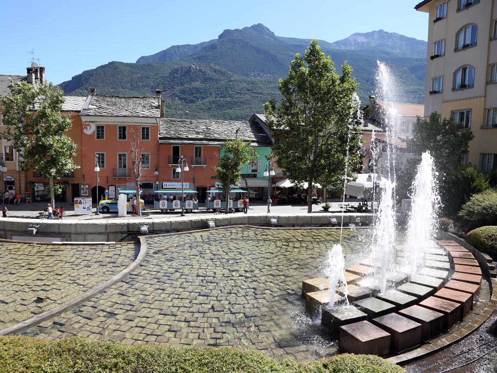 Place Cavalieri di Vittorio Veneto