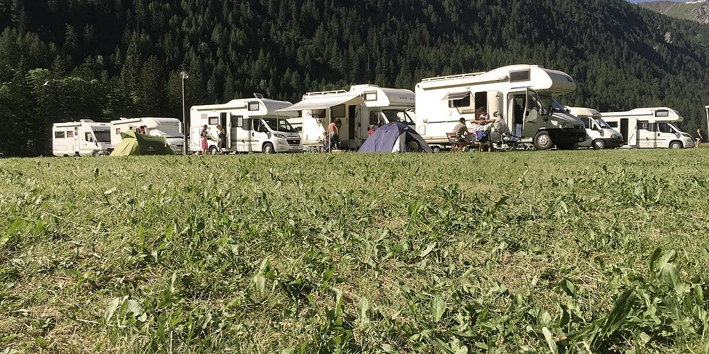 Hobo Camping - Zone camping-cars