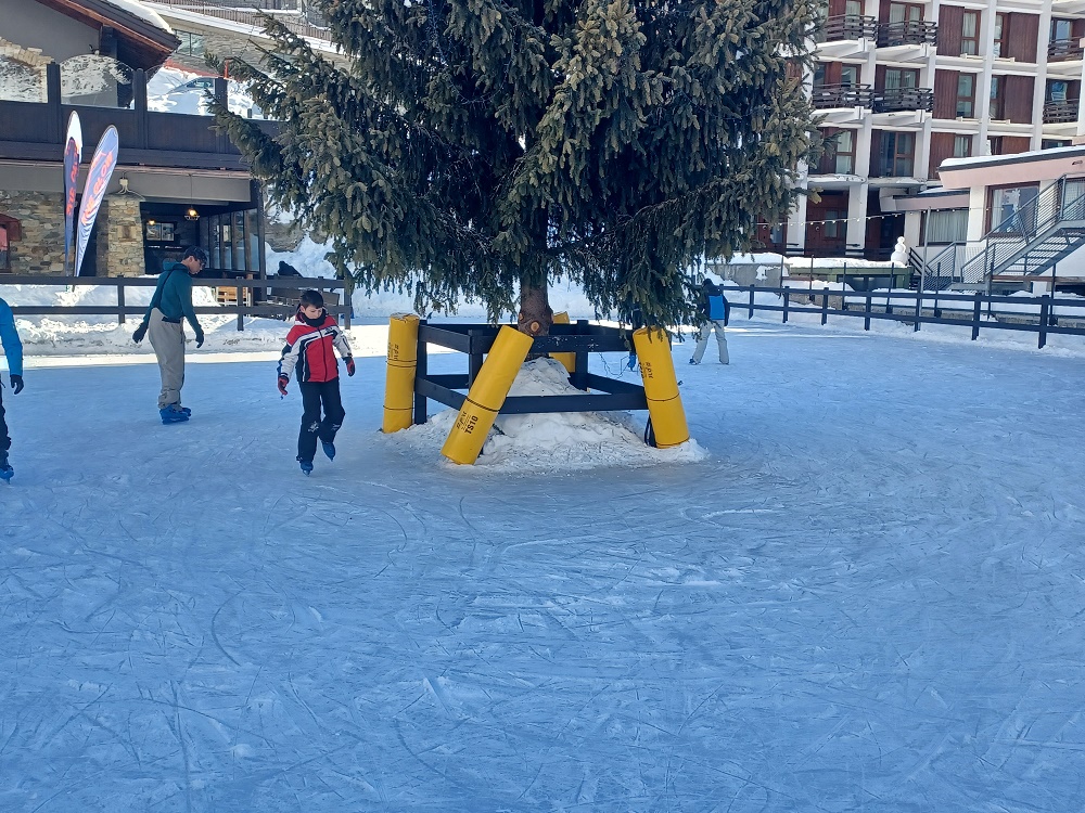 Pista pattinaggio su ghiaccio