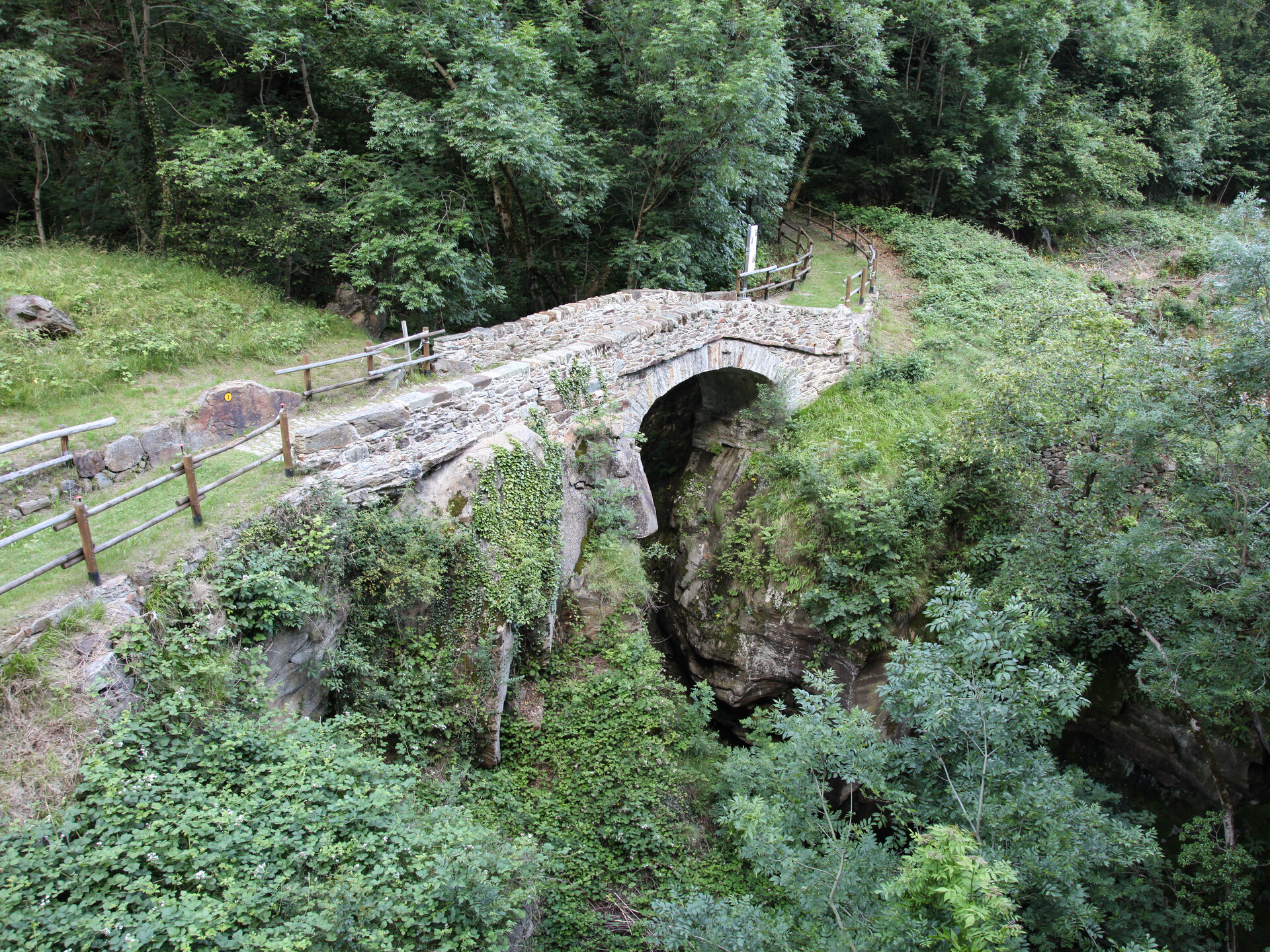 Il ponte di Guillemore - Fontainemore