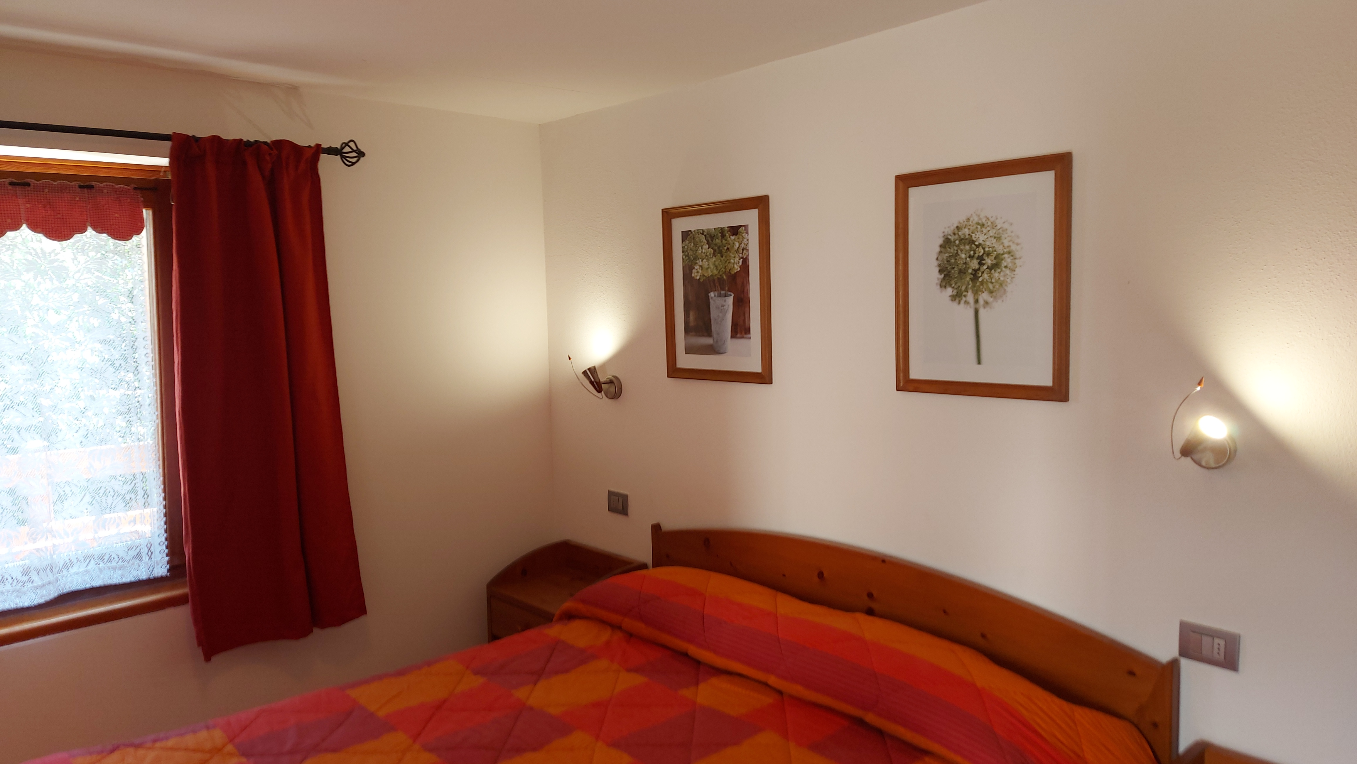 Mes Vallees Trognon - Lo For camera