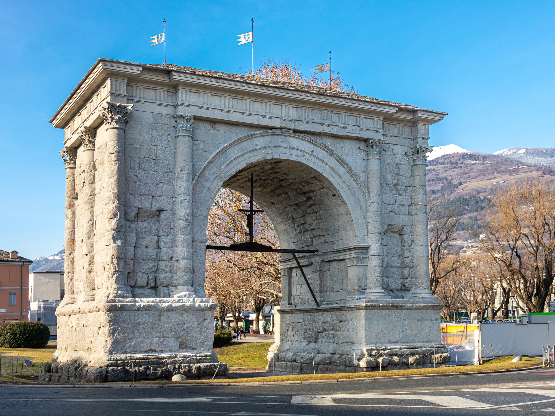 Arco di Augusto