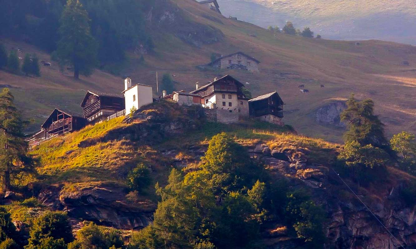 Rifugio Alpenzu Grande -  Alpenzu Grande Village