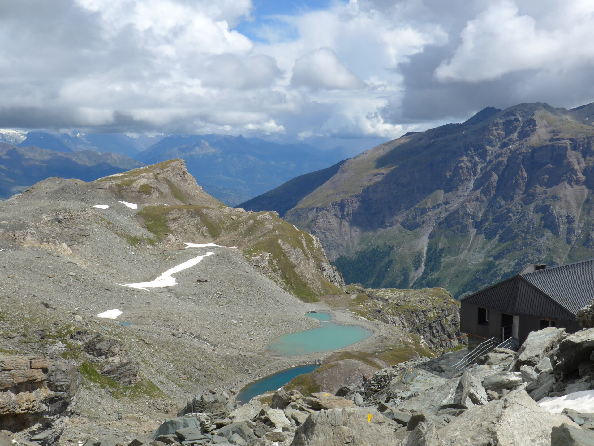 Rifugio degli Angeli - Esterno con panorama