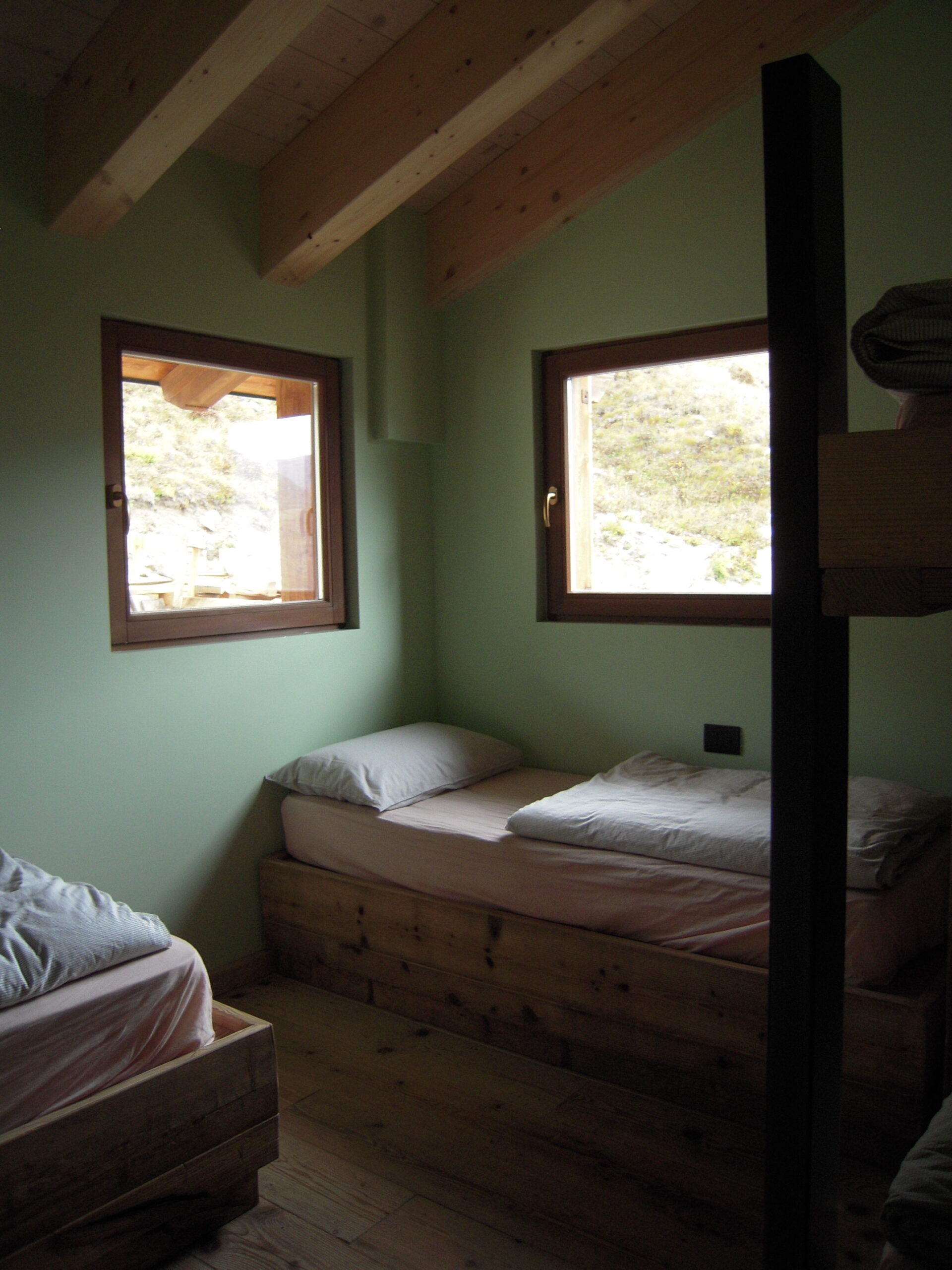 Grauson mountain hut- room