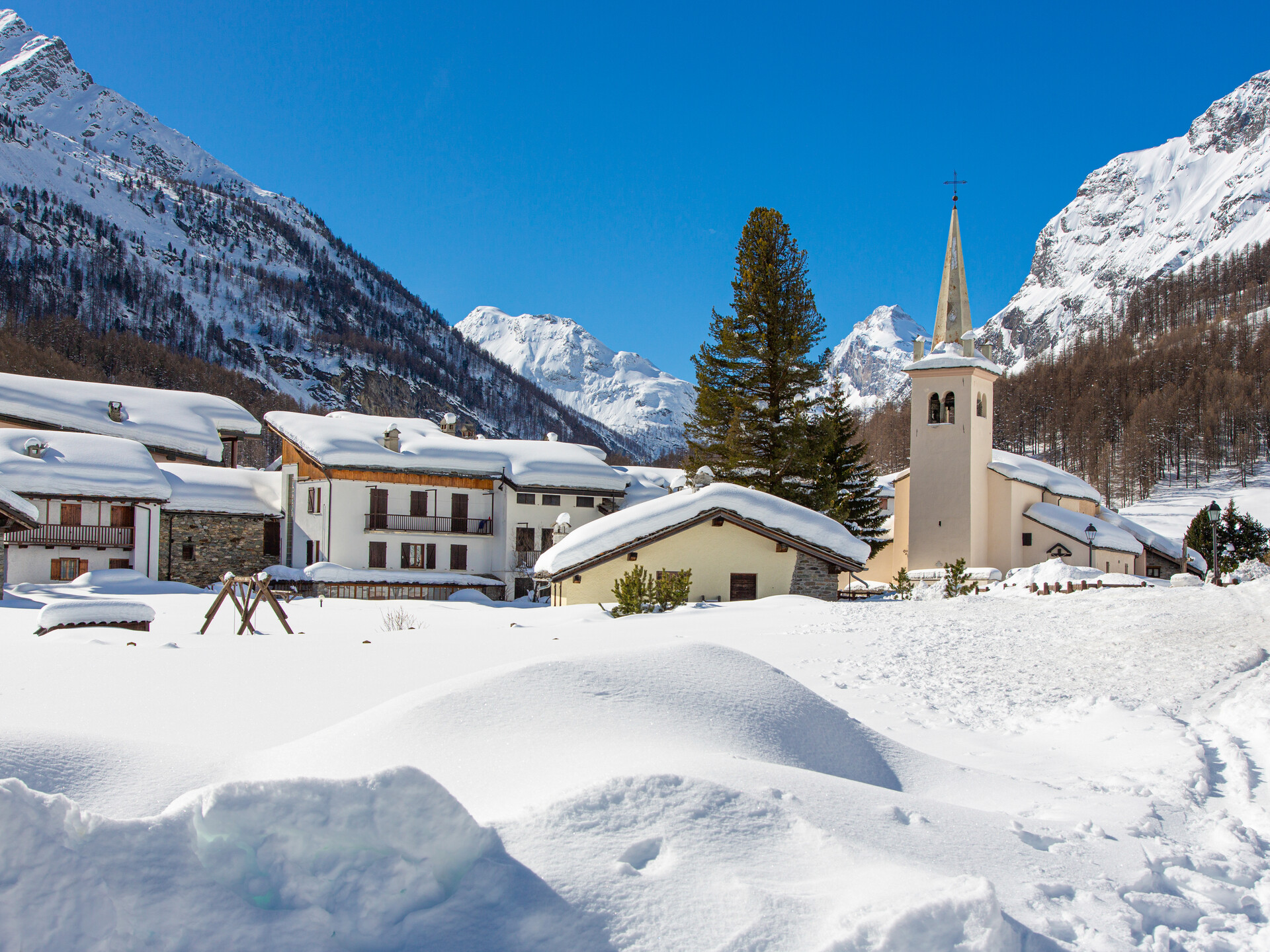 Rhêmes-Notre-Dame in inverno